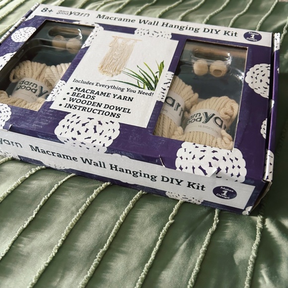 Darn Good Yarn DIY Marcame Wall Hanging Kit - Picture 6 of 6